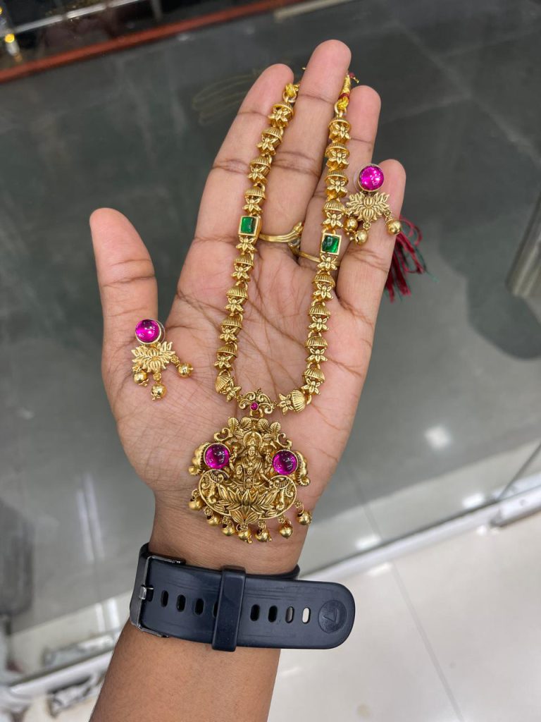 Ruby Dc BUDGET NECKSET COLLECTION MF5296 – 2 RUBY STONE LAKSHMI PENDANT – Mahi ...