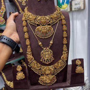 3 IN 1 PACKAGE COMBO SET WITH MID HARAM 2 PAIR EARING MF5288 – HEAVY