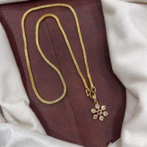 CUTE PENDANT WITH GOLD BOX PATTERN 18” CHAIN MF5289 – FLOWER