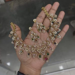 AD STONE GOLD REPLICA NECKSET- MULTI  MF5231