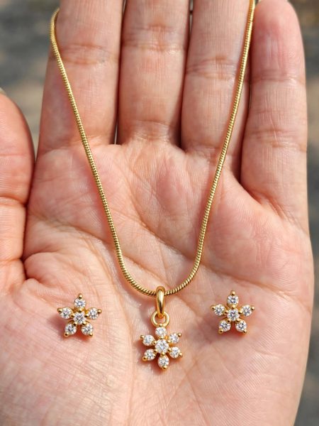 18” CHAIN DIAMOND PENDANT  - WITH FREE EARING MF5214