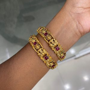 BANGLE COLLECTION MF5295 – LAKSHMI SQUARE RUBY STONE